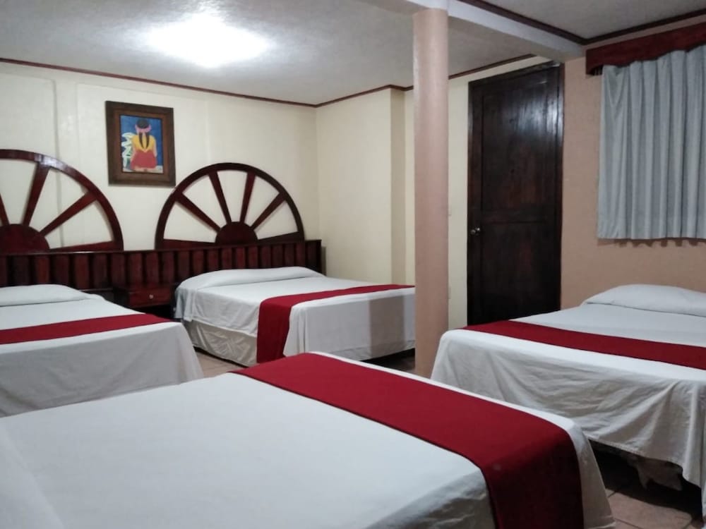 Poza Rica Vacations - Hotel Boutique Esmeralda - Property Image 2