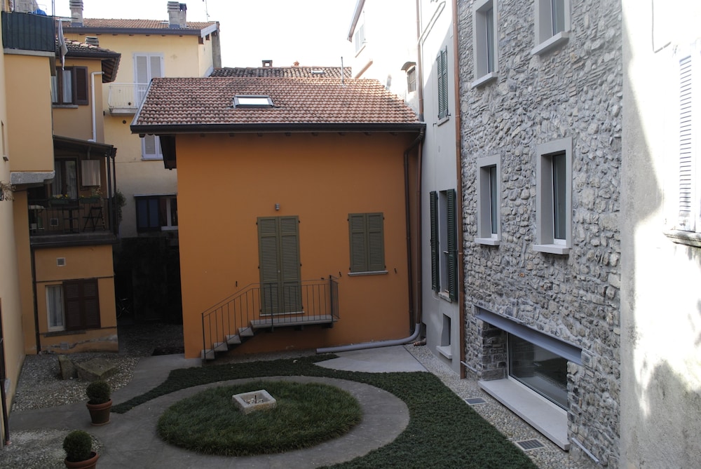 Photo 30
