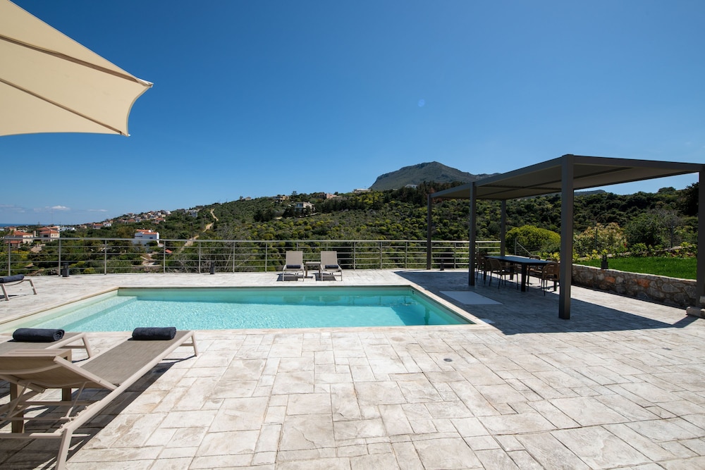 Villa Prinos Private Pool