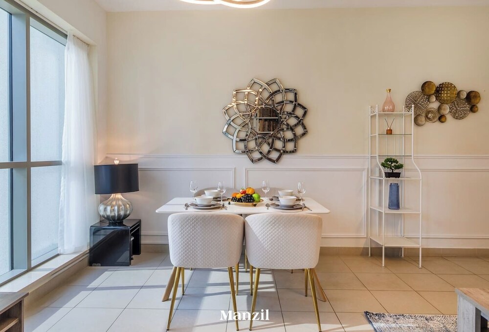 Stylish 2BR With Burj Khalifa View Near Dubai Mall