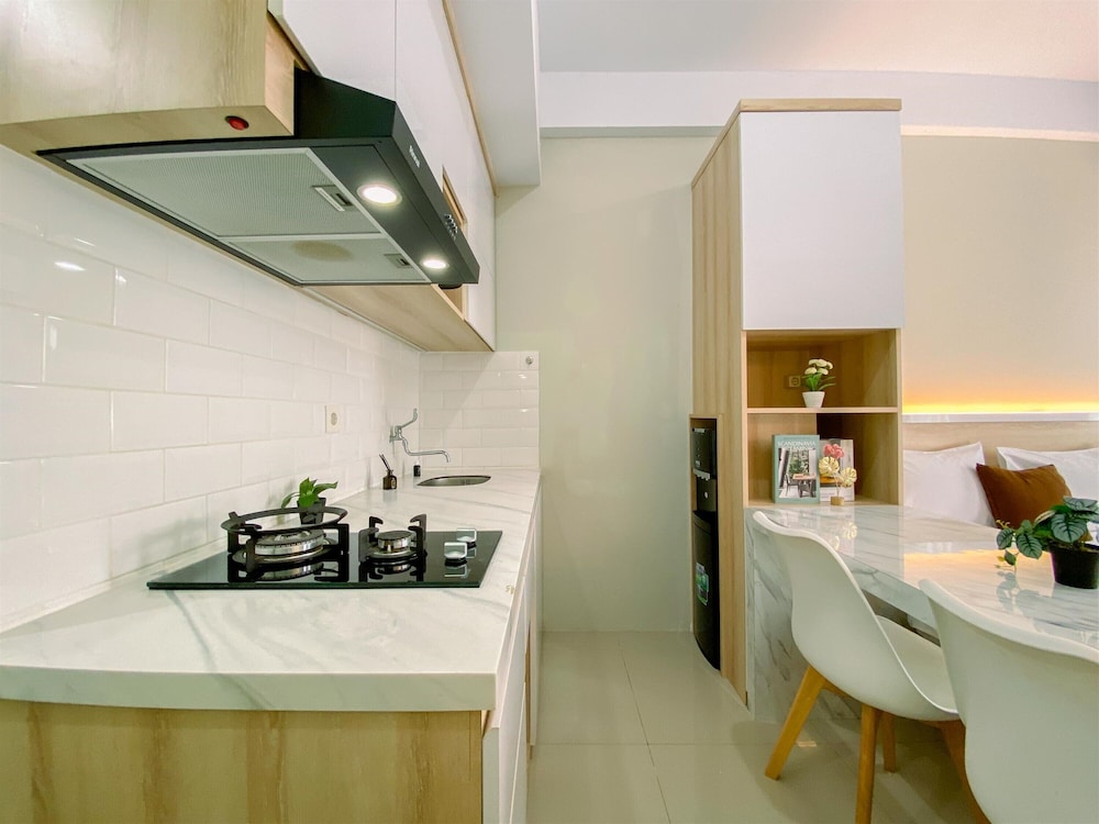 Stunning Studio Apartment at La Hub City