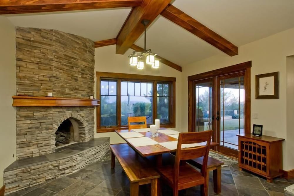 Majestic Carefree Home By Signature Vacation Rentals