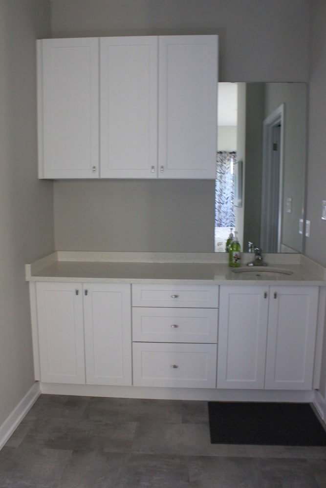 Boardwalk Homes - Executive Guest Rooms & Townhomes