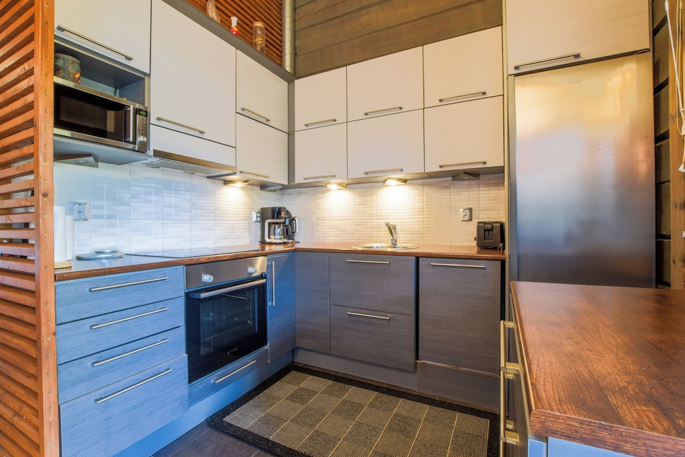 Comfy Cabin in Tahko with Hot Tub. Private Sauna