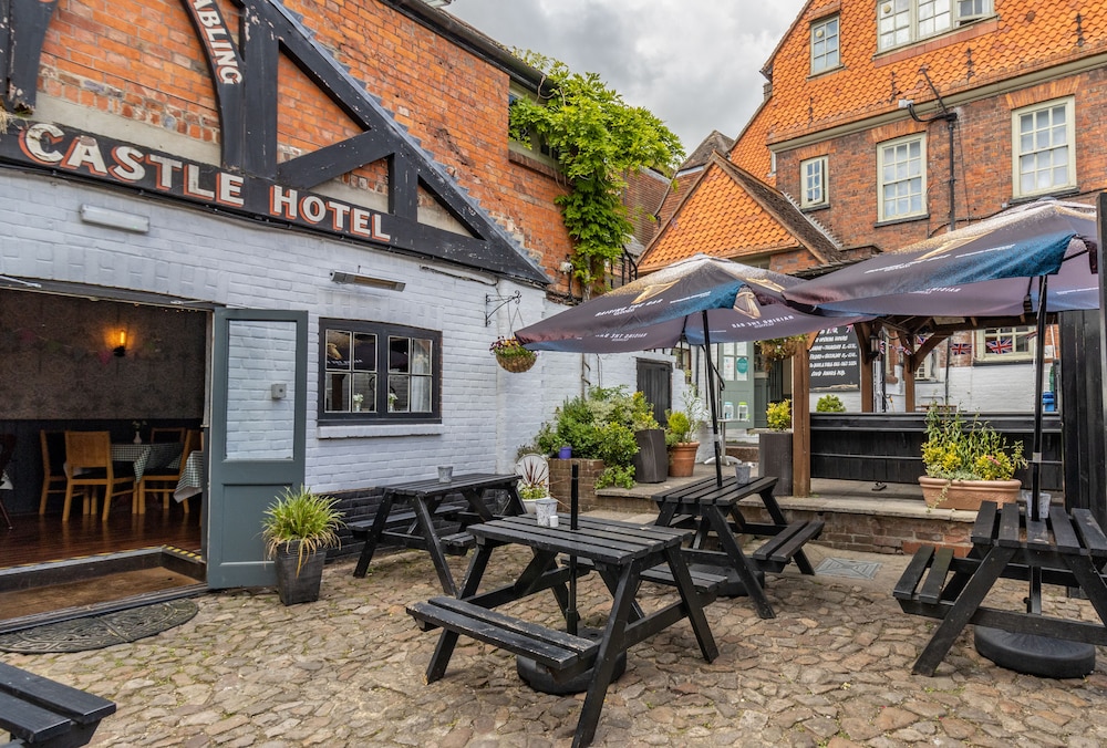 Marlborough Vacations - The Bear Marlborough - Property Image 22