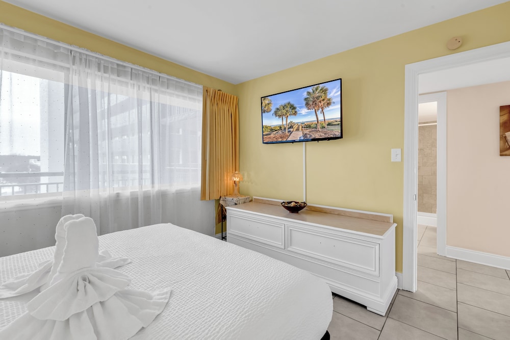 Bluewater Resort 602