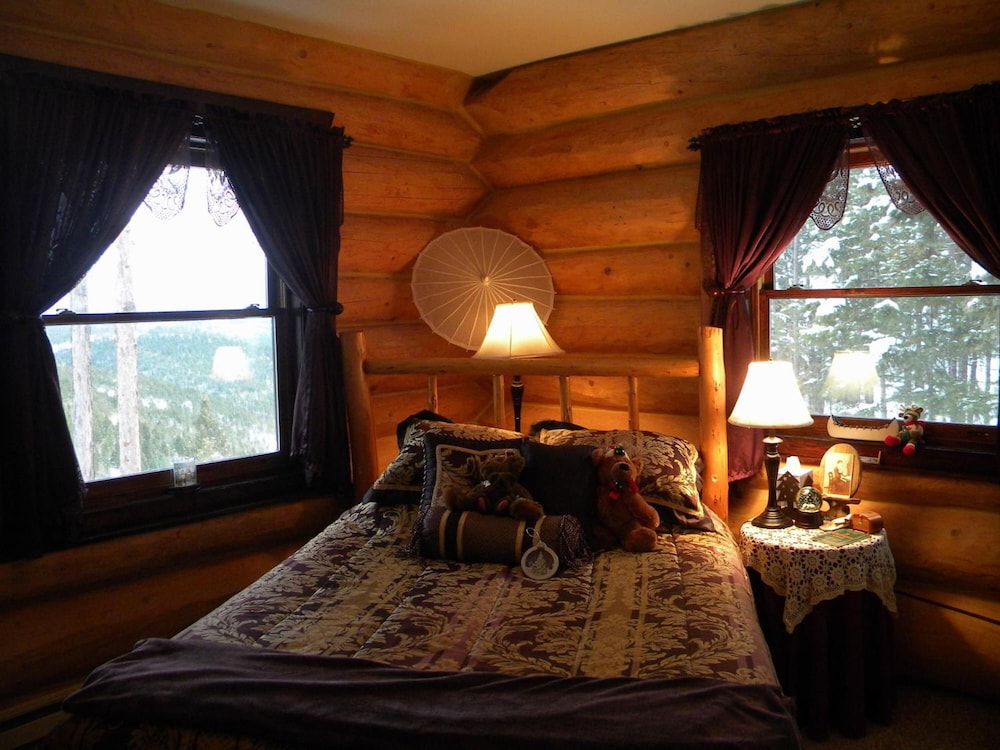 The Garrison Inn view 5