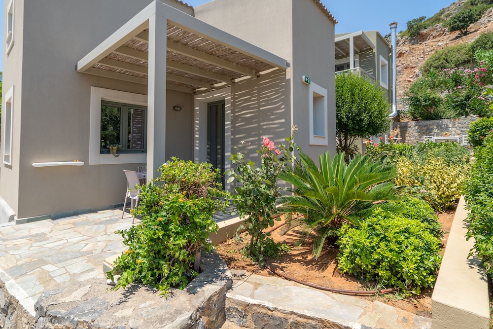 Blue View Villas