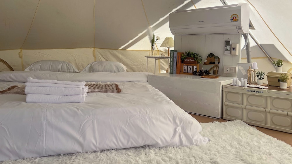 Camping Land