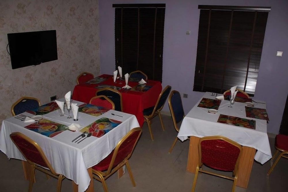 Ayoluyem Hotel view 2