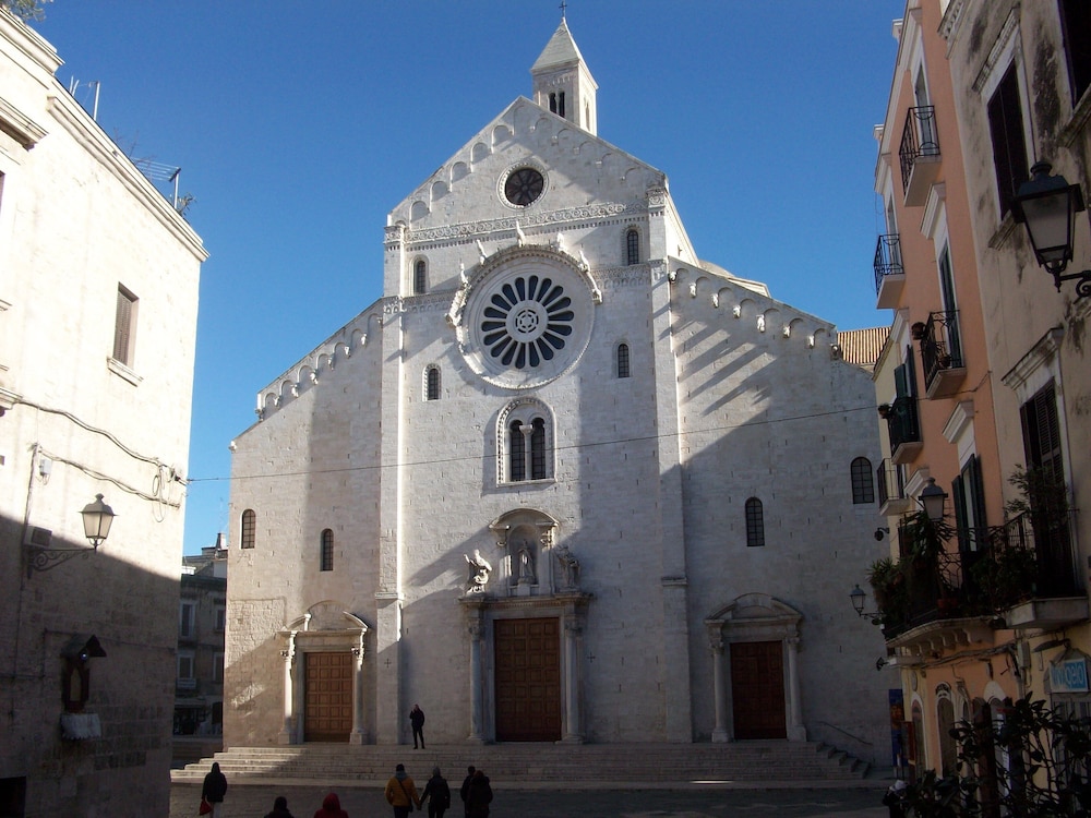 Photo 18