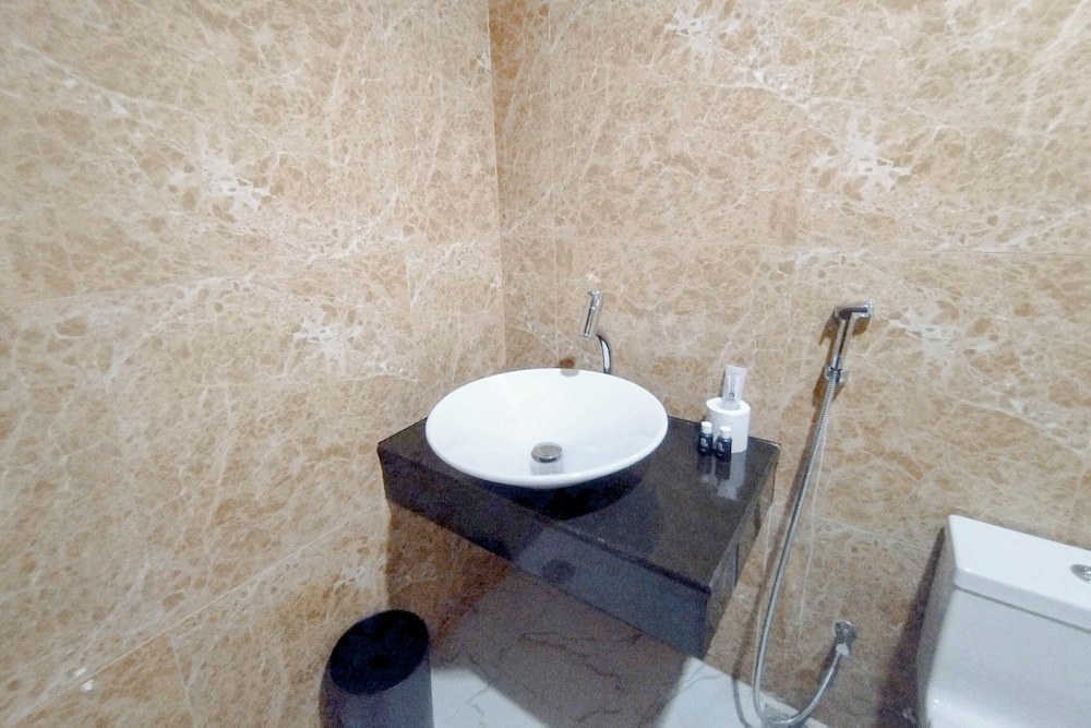 2Br Minimalist And Simply At Grand Sungkono Lagoon Apartment