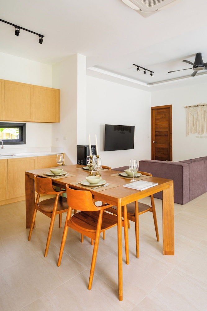Barefoot Villas by Satori