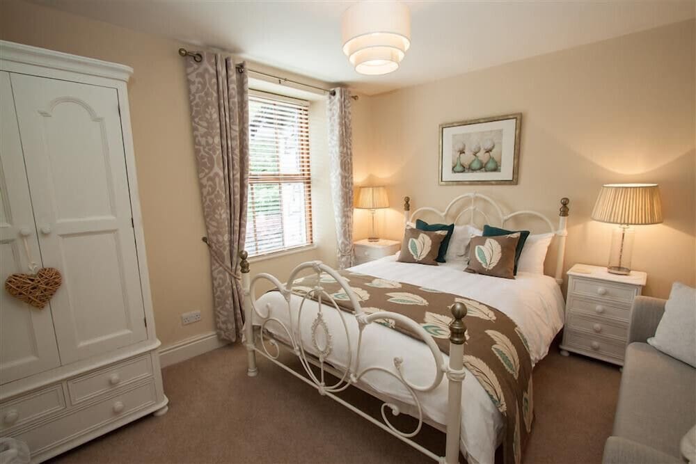 Acorn Cottage