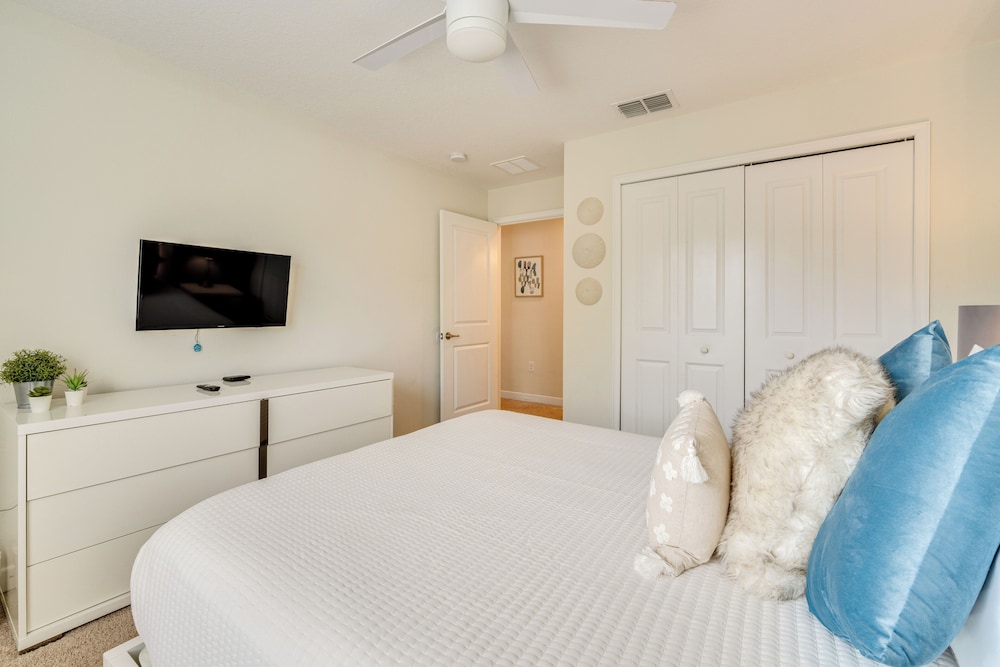 9 Mi to Wdw: Resort Retreat w/ Heated Pool!