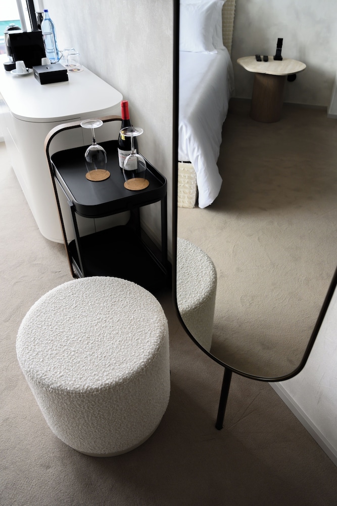 BHB Boutique House
