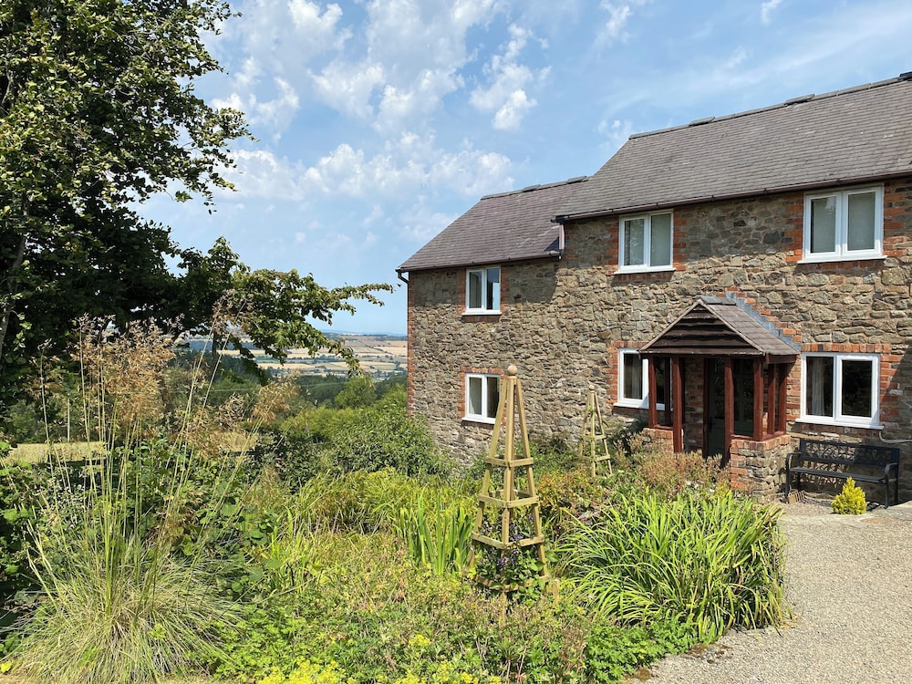 Heron Cottage
