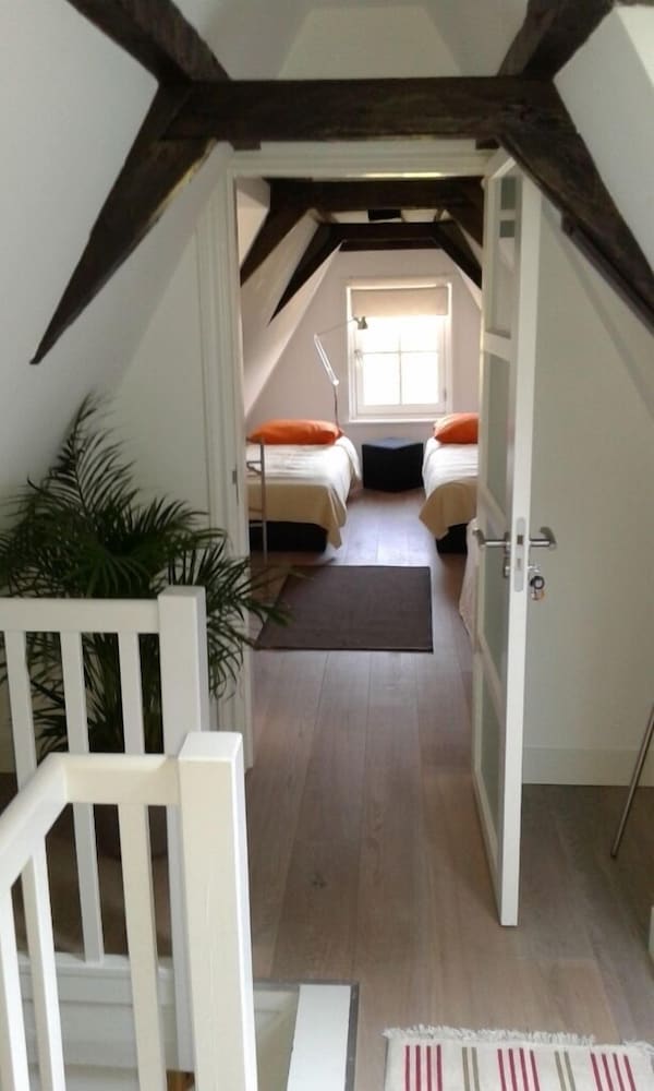 Residence 86