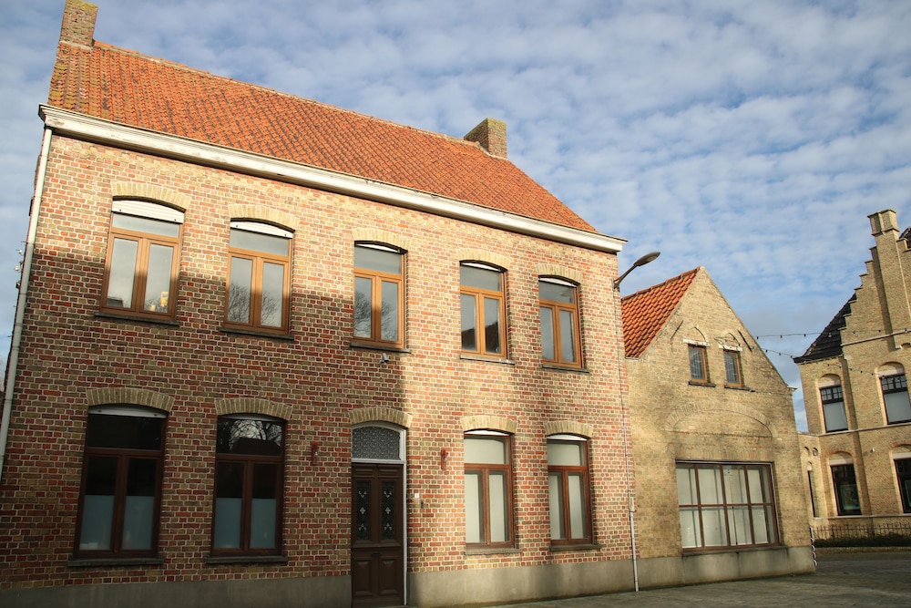 Photo 19
