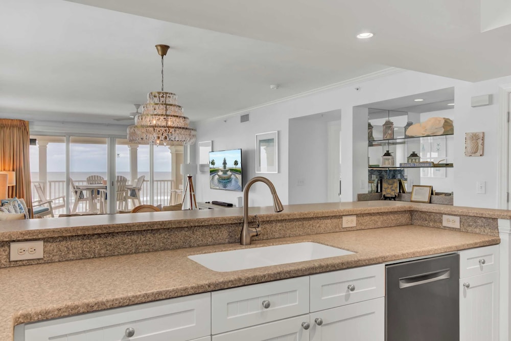 301 Ocean Palms by Avantstay Ocean Front Home w/ Amazing Sea Views!
