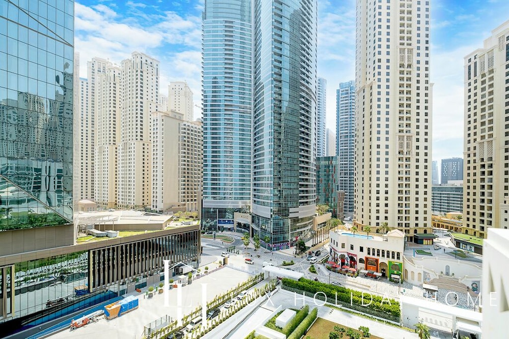 LUX  The JBR Garden View Suite