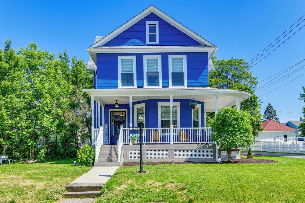 Pet-friendly Lancaster Home 13 Mi to Dtwn Buffalo view 2