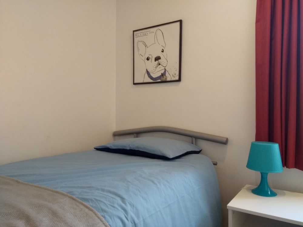 Belfast City Central by BHR Apartments