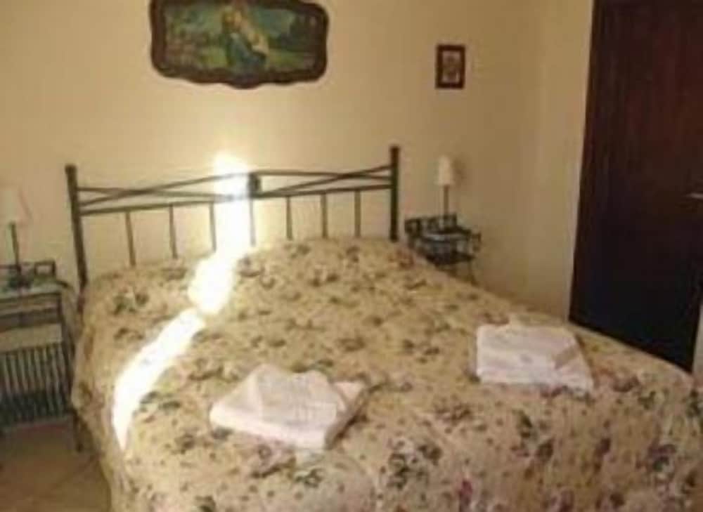 Leonardo en Vinci — bedroom