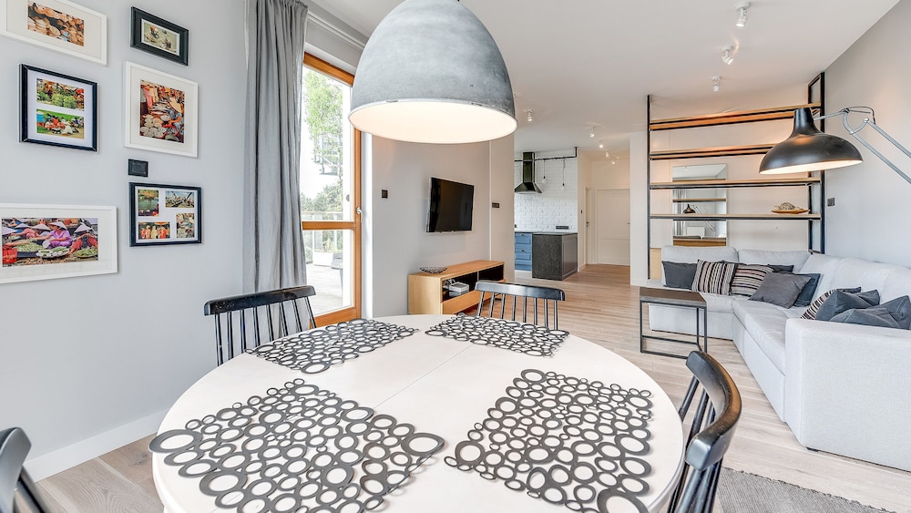 Dom & House - Apartments Nadmorski Dwor
