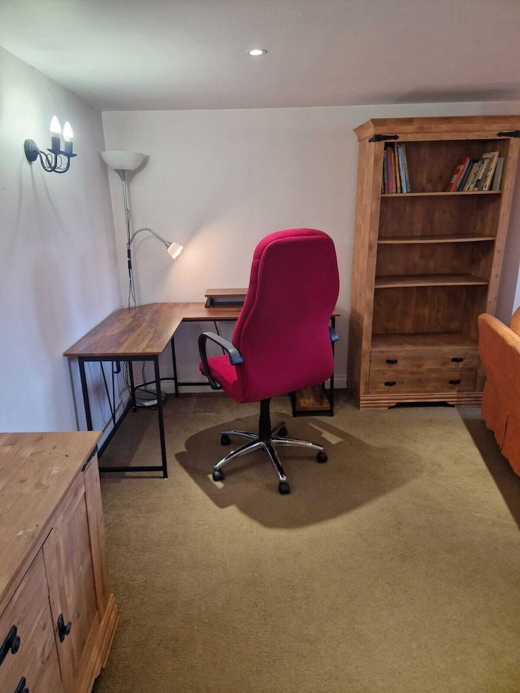 Marlborough Vacations - Beautifully Set 3-bed Cottage in Marlborough - Property Image 11