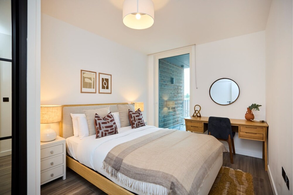 The Tottenham Place - Stylish 1bdr Flat With Balcony