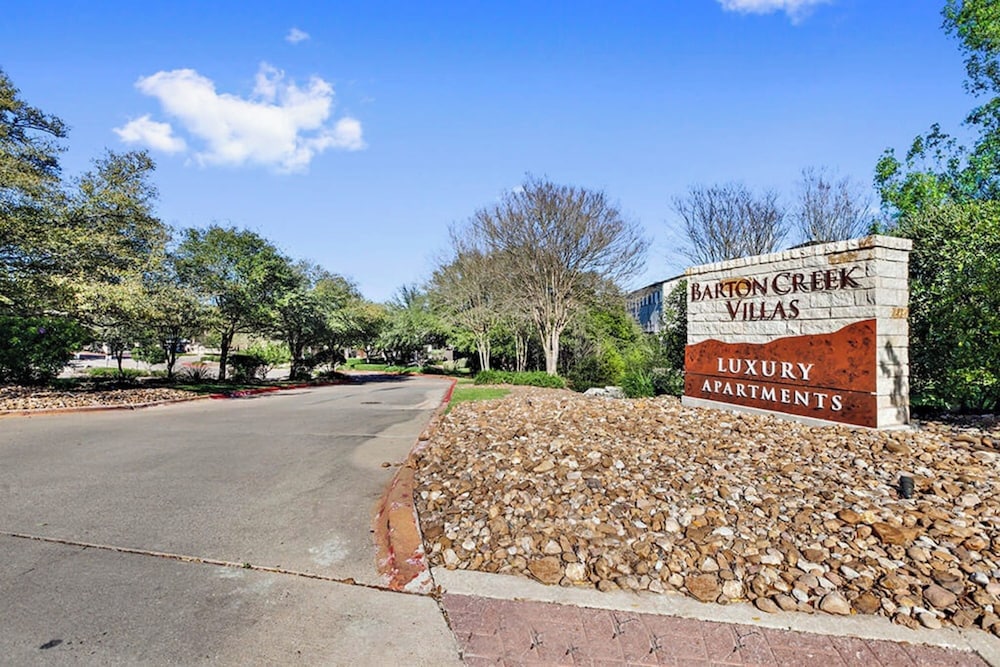 Barton Creek Villas