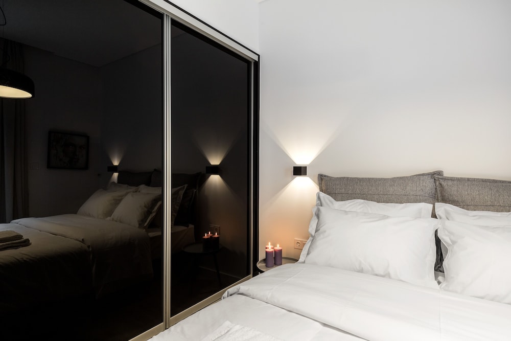 Elysan Urban Stays