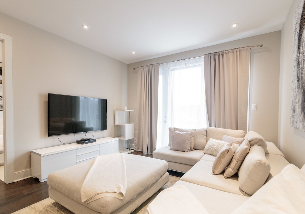 Parc Avenue Lofts