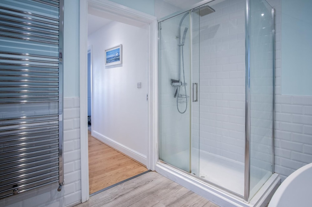 Caldey View Cottage - 1 Bedroom - Penally
