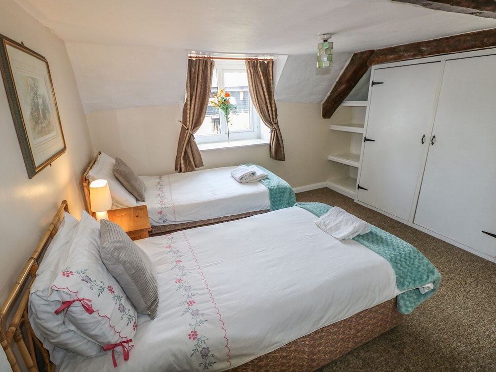 Hill Farm Cottage