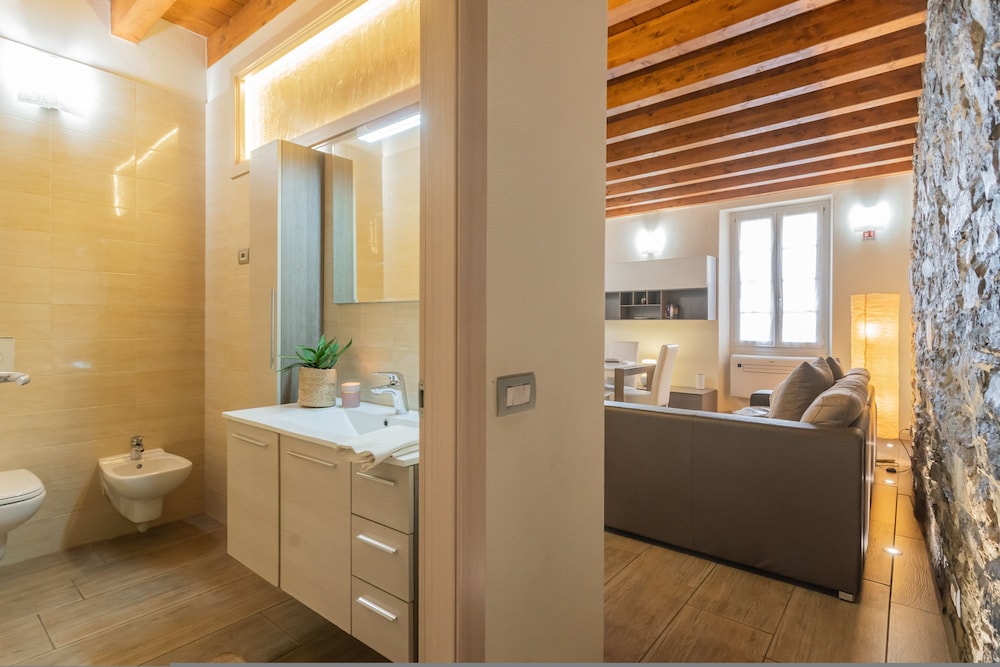 Domus 1 in Como in Como