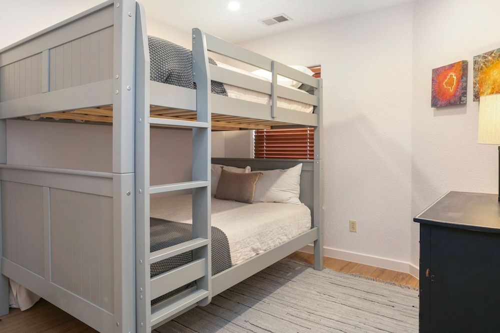 River Pines A303 3 Bedroom Condo