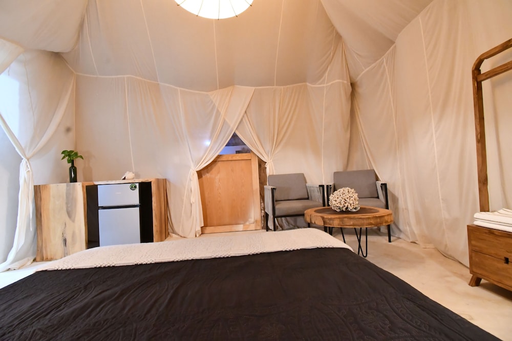 Arena y Mar Seaside Glamping Adults Only