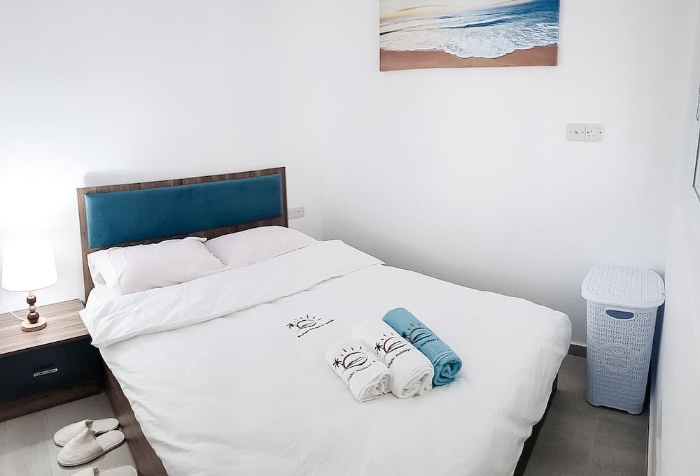 One bed Room Apartment Paradise Beach Front in Nice Residence view 2