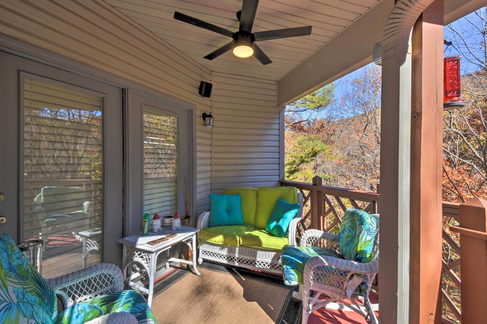 Beautiful Bent Tree Apt w/ Community Perks!