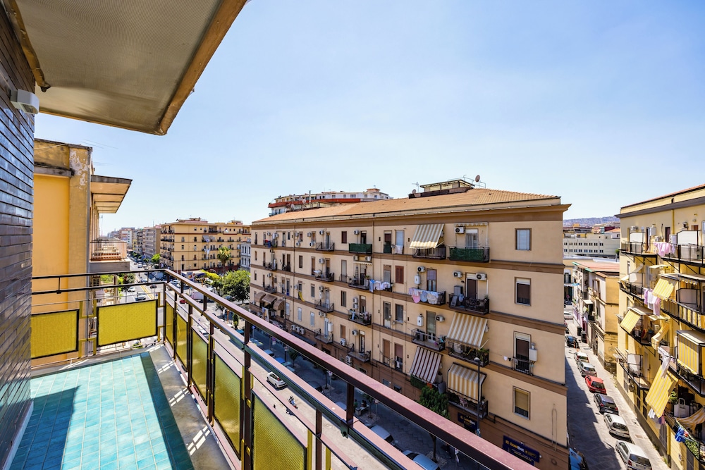 Carlo III guest house