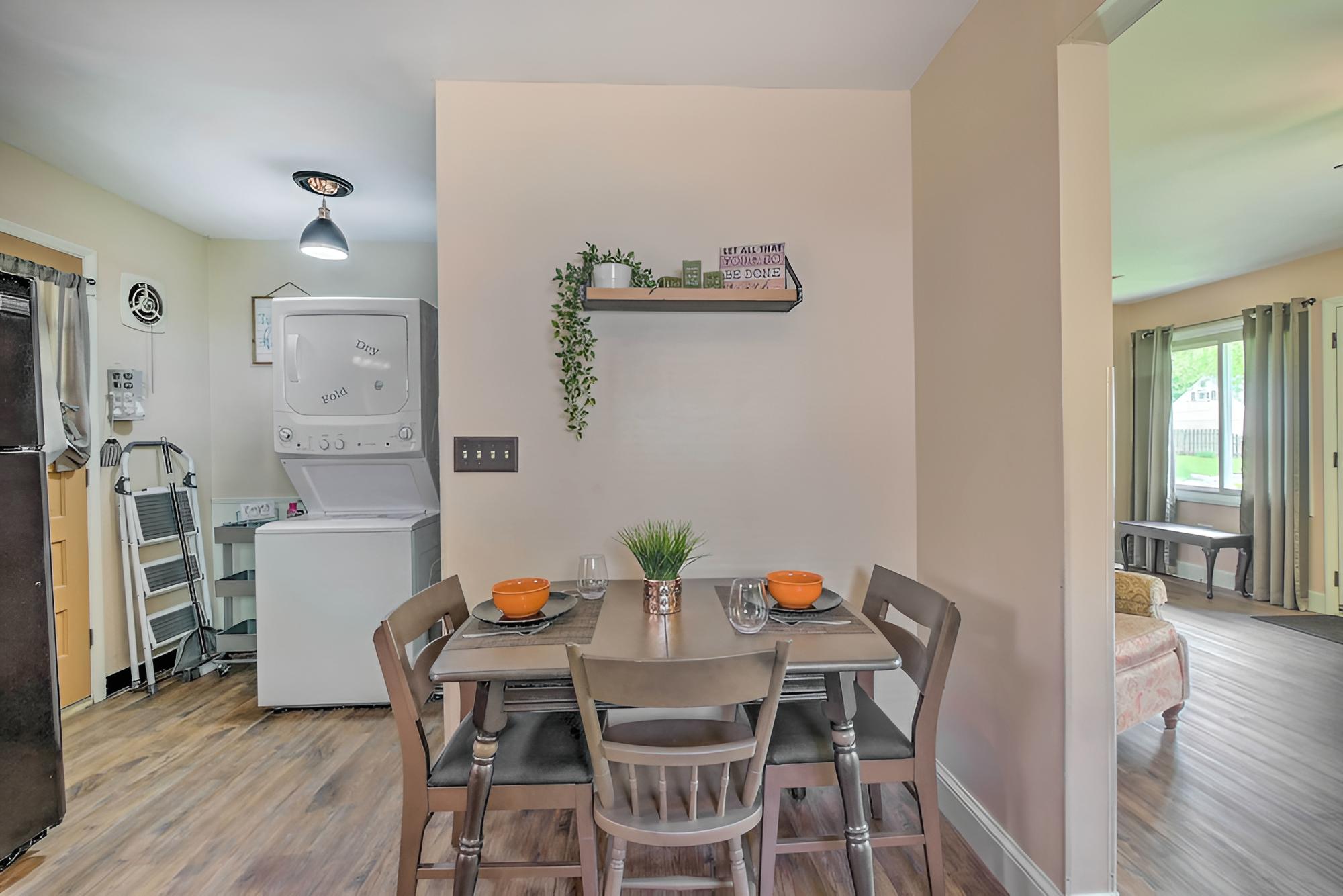 Ashtabula Home Near Walnut Beach + Eateries! view 2