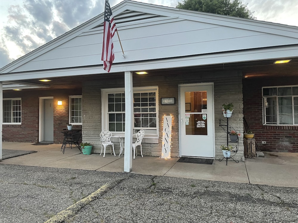 Aldeco Motel - Property Image 6