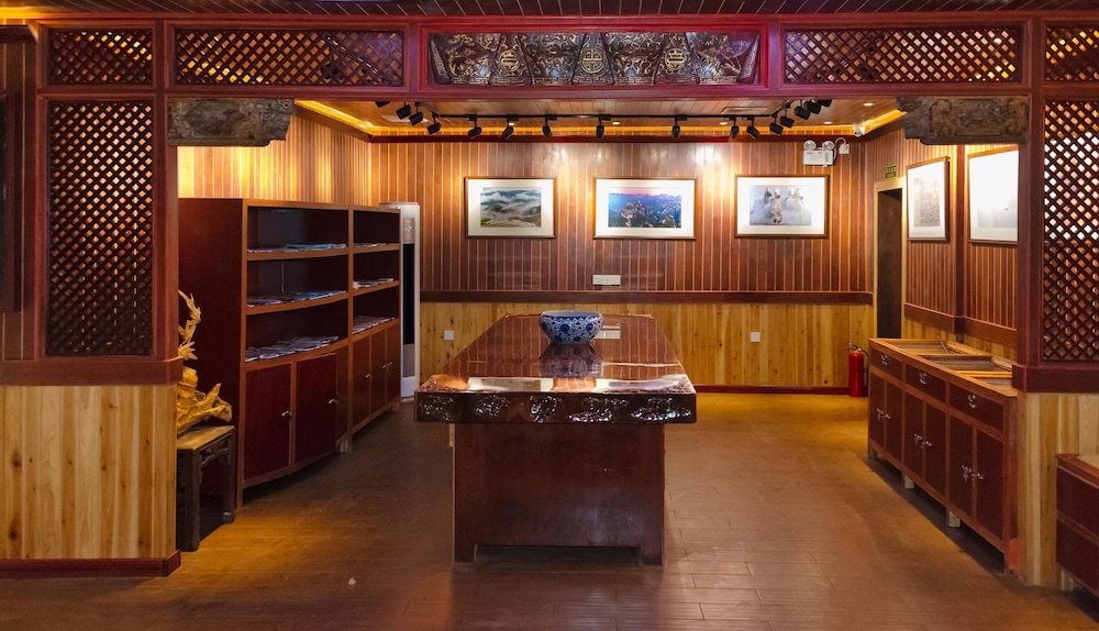 Yangshuo Li River Lodge