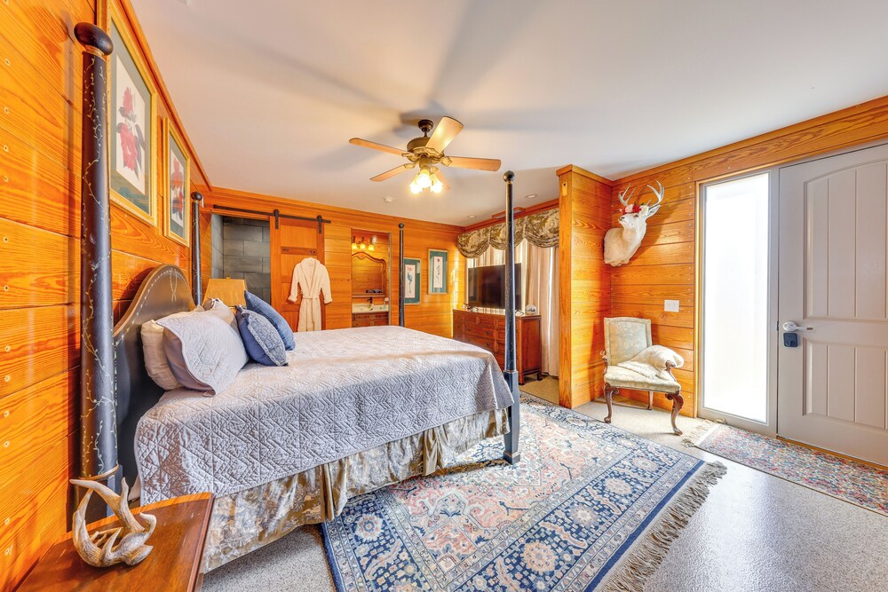 'the Vista' Retreat 30 Mi to Kansas City! - Property Image 65