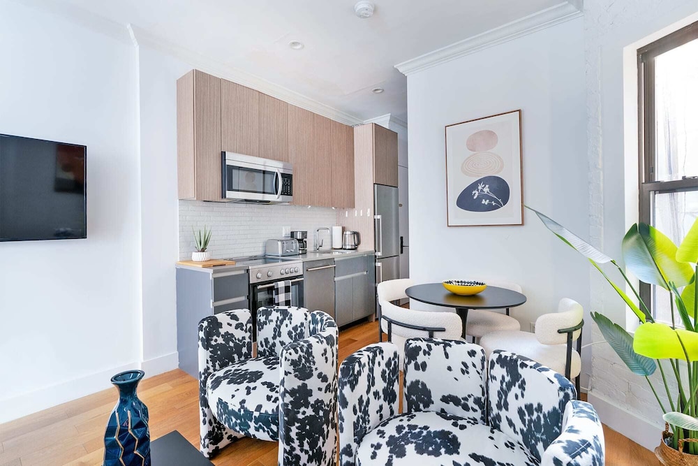 1288 UES Apartments