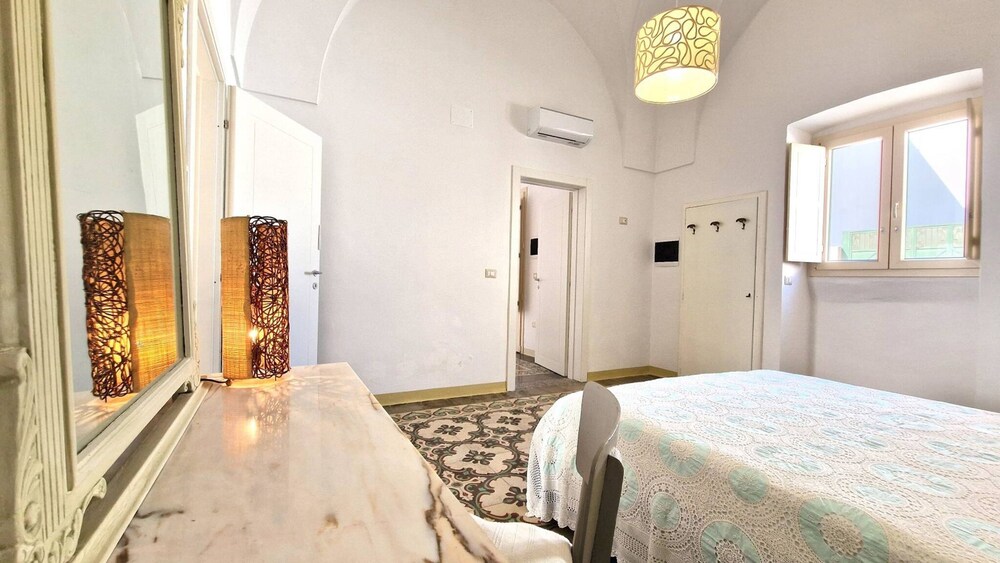 Dimora Maniscalco With Star Vault Ceilings in Matino 2 Bedrooms