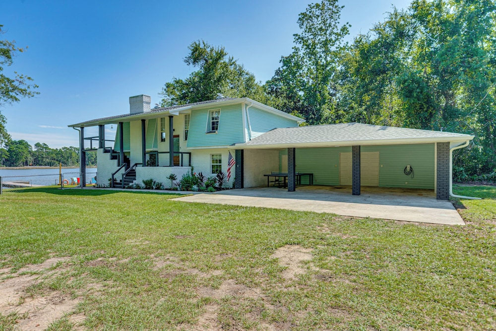 Bayfront Milton Retreat With Dock & Game Room
