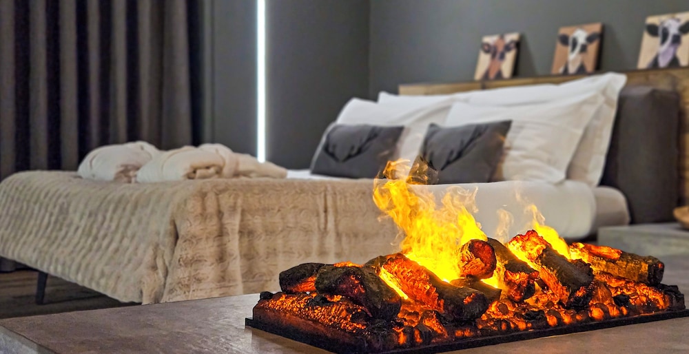 Agarthi Suites